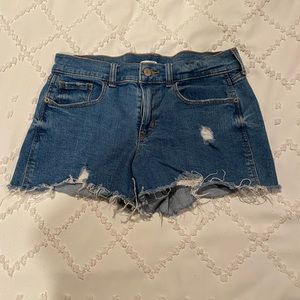 Old Navy Boyfriend Jean Shorts Size 4